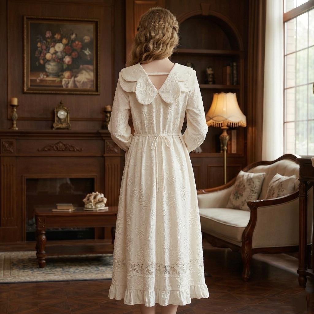 Ivory Vintage Lace Midi Dress - Image 3